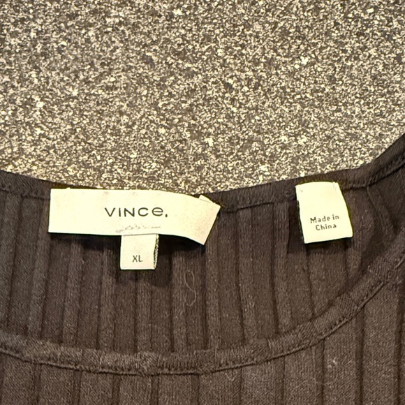 Vince Black Ribbed Short Sleeve Top - size XL - Picture 2 of 5